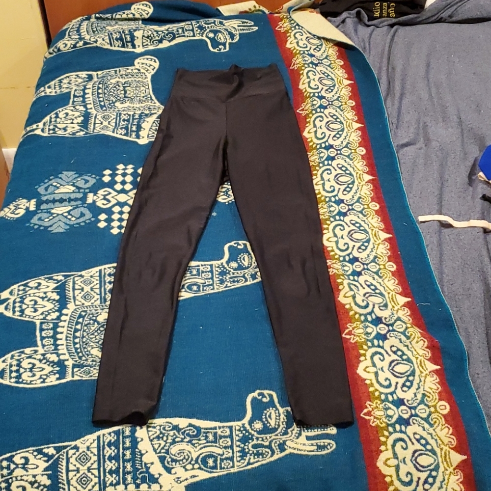 Natalie Dancewear high waisted black leggins